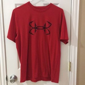 UA red tshirt